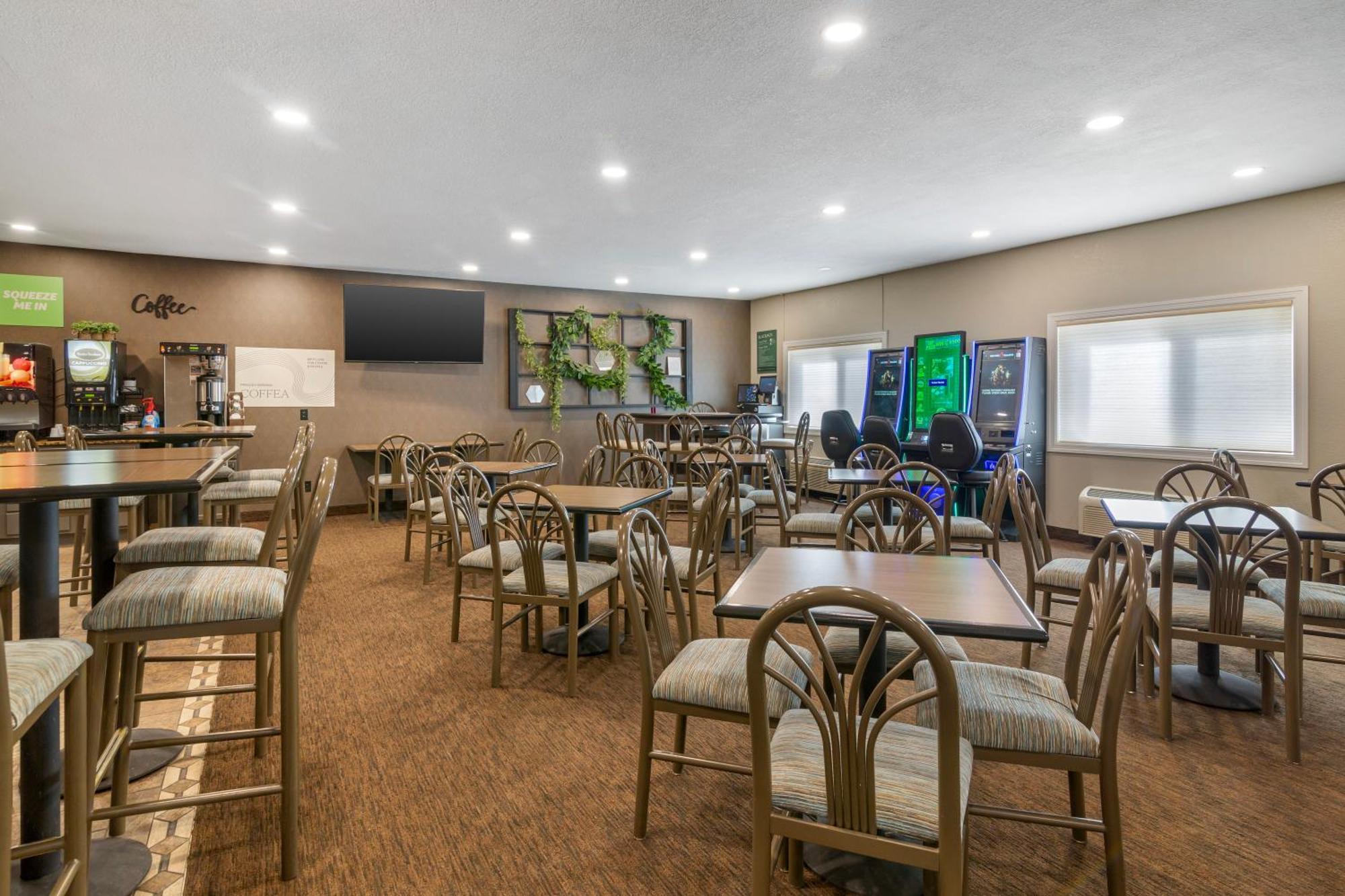 Everspring Suites Bismarck Ngoại thất bức ảnh