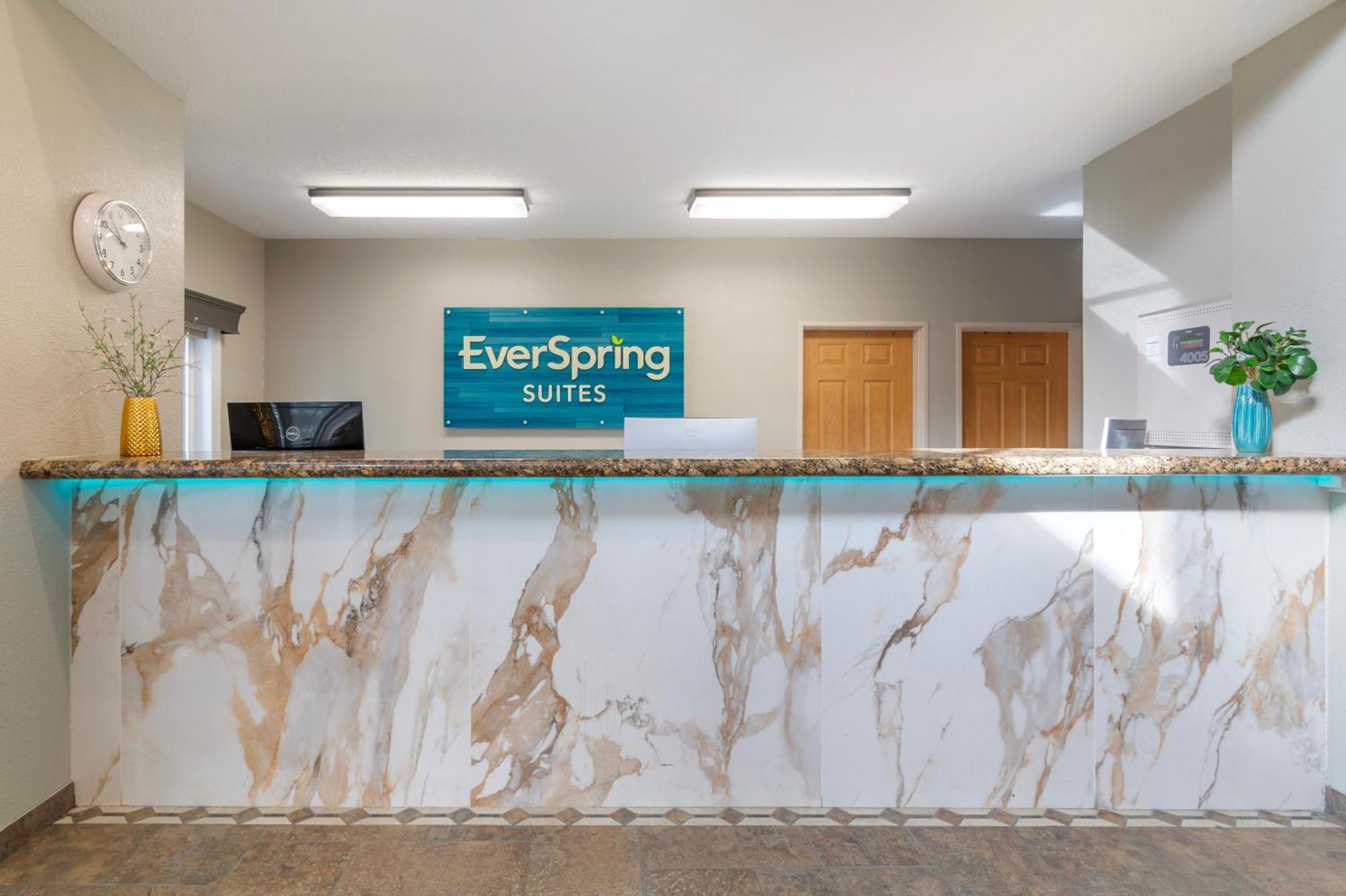 Everspring Suites Bismarck Ngoại thất bức ảnh